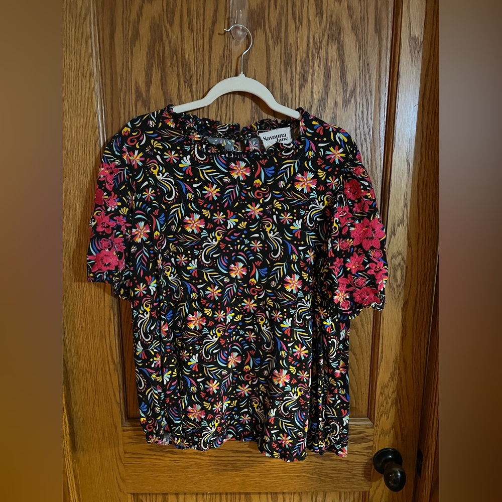 Colorful Floral Patterned Plus Size Top